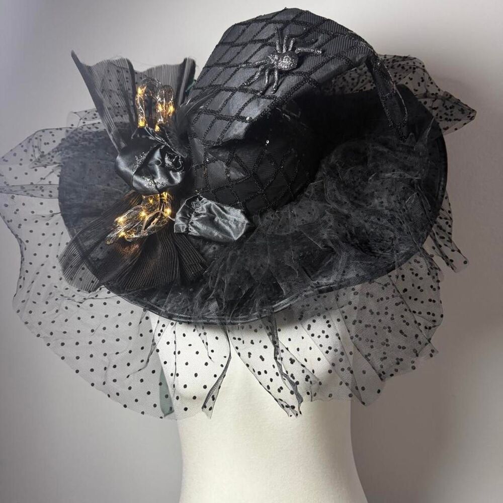 Unbranded Women's Black Hat - Picture 2 of 8